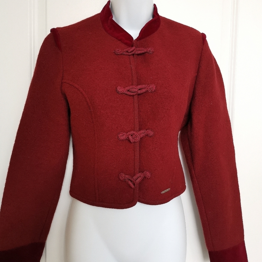burgundy Chinese style wool jacket - Picture 2 of 8